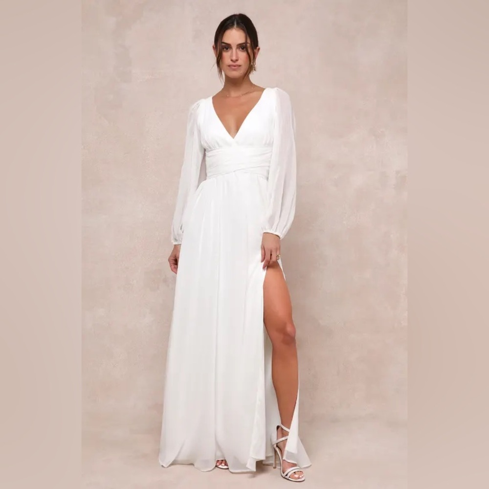 Lulu's Enchant My Love White V-Neck Long Sleeve Maxi Dress